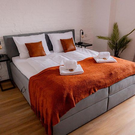 Highlight Am Stadtplatz Muehldorf - C4S Come4Stay - 2 Zimmer Wohnung I Bis Zu 5 Gaeste מראה חיצוני תמונה