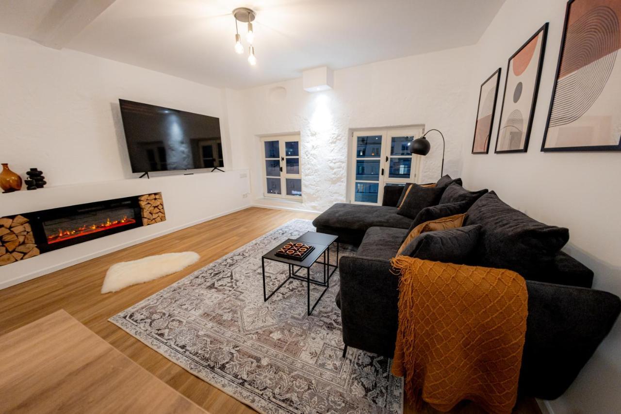 Highlight Am Stadtplatz Muehldorf - C4S Come4Stay - 2 Zimmer Wohnung I Bis Zu 5 Gaeste מראה חיצוני תמונה