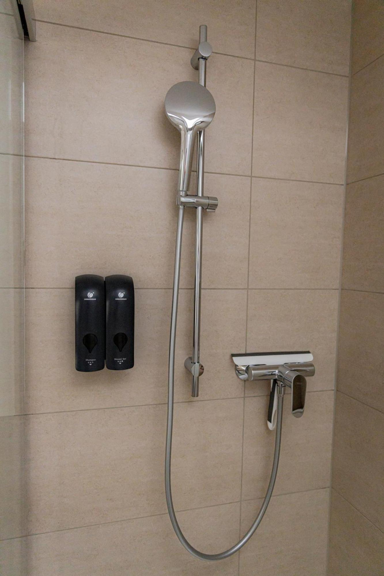 Highlight Am Stadtplatz Muehldorf - C4S Come4Stay - 2 Zimmer Wohnung I Bis Zu 5 Gaeste מראה חיצוני תמונה
