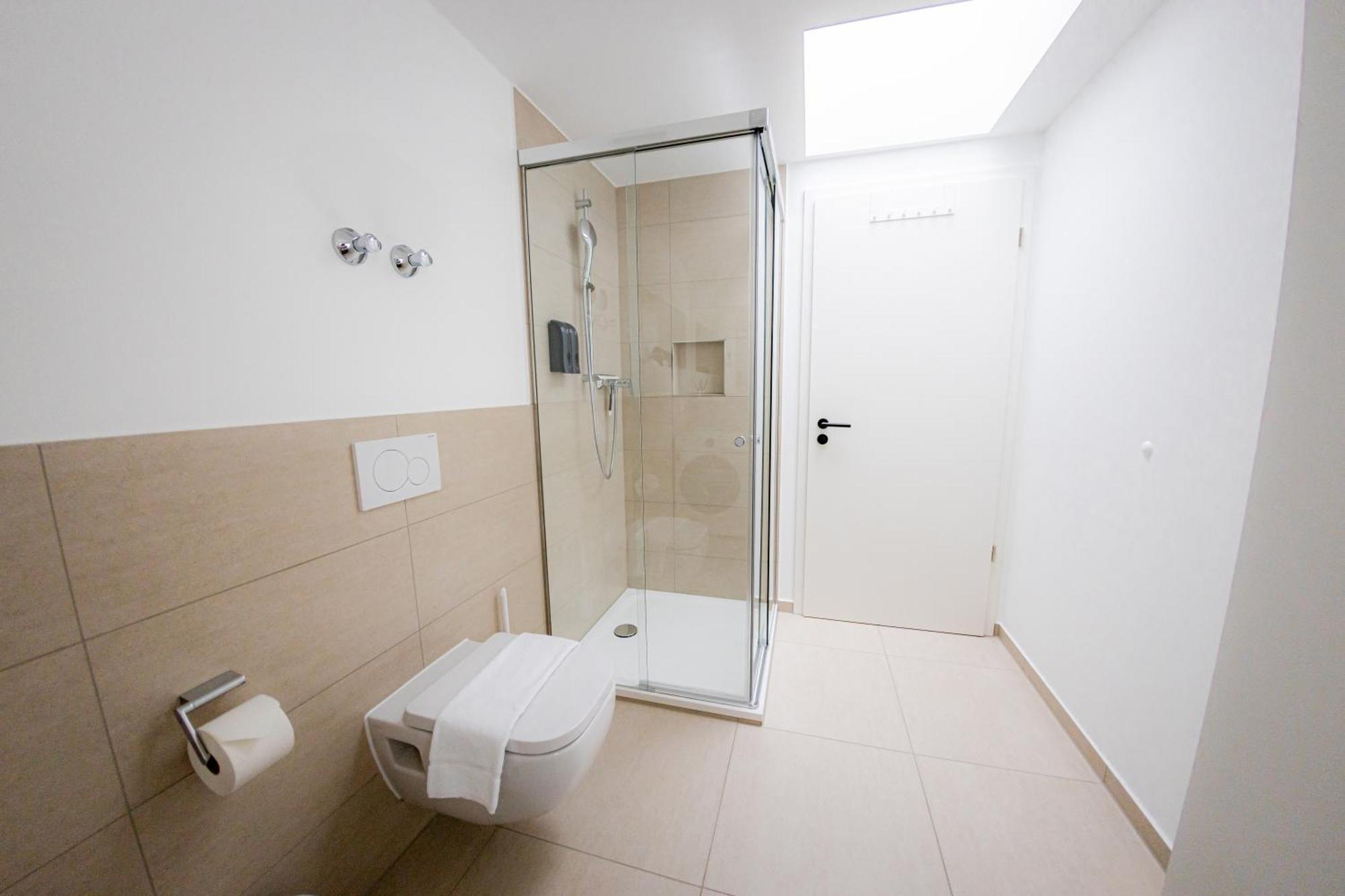 Highlight Am Stadtplatz Muehldorf - C4S Come4Stay - 2 Zimmer Wohnung I Bis Zu 5 Gaeste מראה חיצוני תמונה