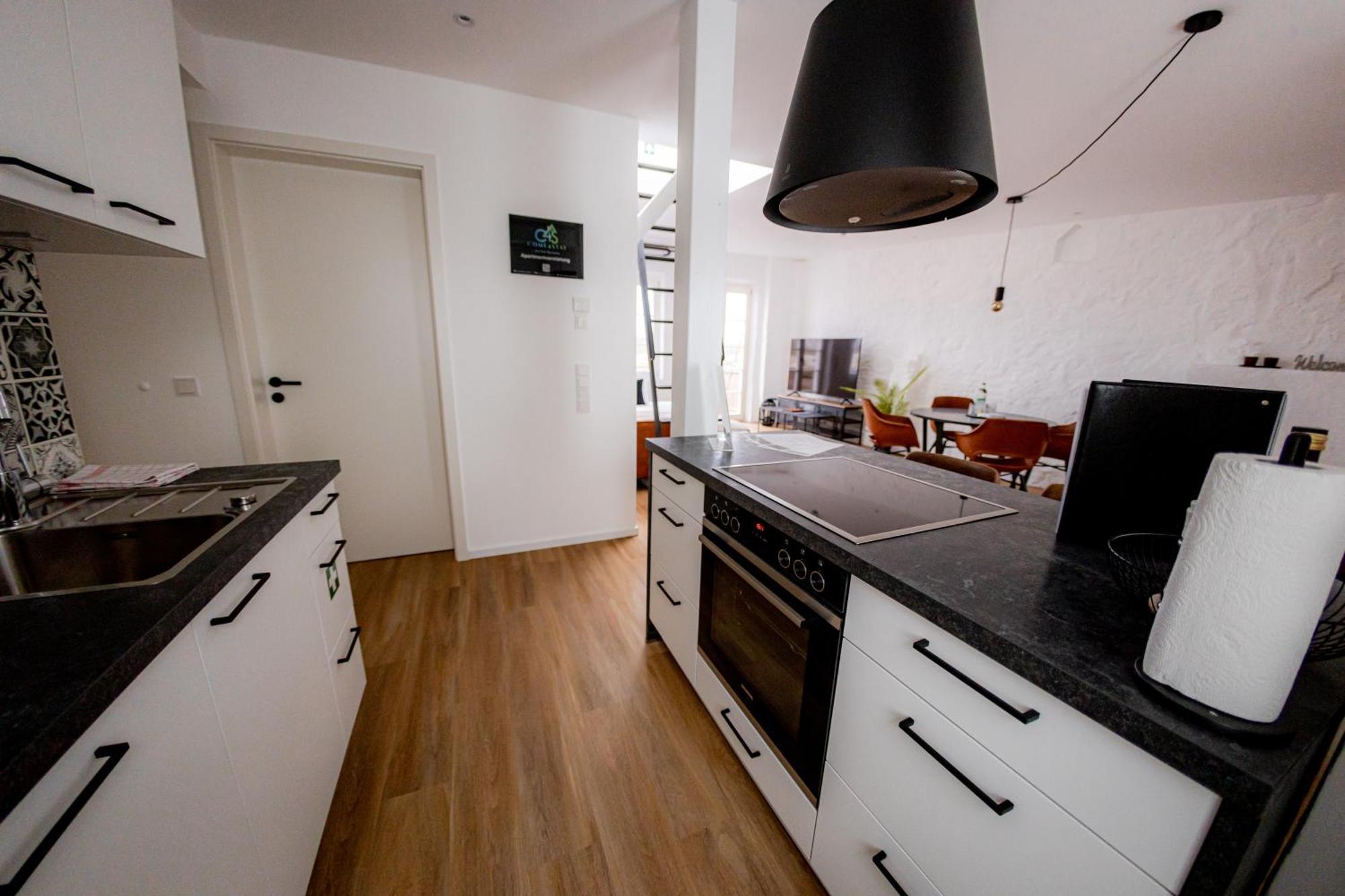 Highlight Am Stadtplatz Muehldorf - C4S Come4Stay - 2 Zimmer Wohnung I Bis Zu 5 Gaeste חדר תמונה